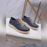 Последние 【Prada】 Поставка обуви для отдыха, изготовленной из импортной кожи быч