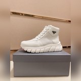 Высокое качество. Новая модель высоких ботинок PRADA (Prada) появилась в продаже