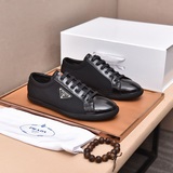 Торговая марка товара?  Prada «Прада» оригинальные кроссовки. Размер?  38-44.