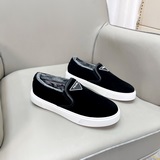 Модные и популярные модели. Официальный сайт бренда Prada. Обувь для мужчин. Вер