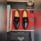【Prada】 (высококачественная кожаная подкладка) Новейшие кожаные деловые туфли, с