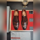 【Prada】 (высококачественная кожаная подкладка) Новейшие кожаные деловые туфли, с