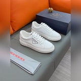 Название товара： PRADA «Prada» Стандартный размер? 38-44 (обувь для отдыха) Мате