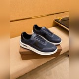 【Prada】 Элитный бренд мужской обуви. Официальный сайт： 1：1 новейшая модель： верх