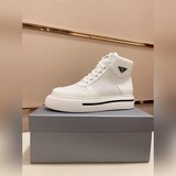 Высокое качество. Новая модель высоких ботинок PRADA (Prada) появилась в продаже