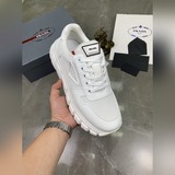 Высококачественная мужская обувь PRADA 2023 года вышла в продажу на официальном 