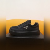(Полный ассортимент) Специальный прилавок, один к одному. «(PRADA) – модные мужс