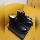 Новейшая модель UGG – высокая версия с утепленным мехом. Международный бренд кла