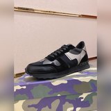 (Высокое качество) Официальный сайт Valentino. Высококачественные мужские кроссо