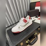 Valentino VLTN отличается от общедоступных версий. Новая модель спортивной обуви