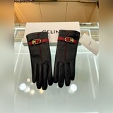Новые женские перчатки Celine для осени и зимы, представленные на официальном са