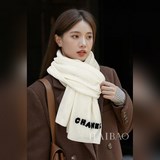 Прекрасная новая модель вязаного шарфа [Вязаный шарф с вышитым логотипом] Впечат