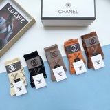 Комплектация [одна коробка, пять пар] Chanel Chanel Популярные высокие гольфы в 