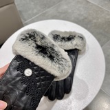 Перчатки Chanel из овечьей шерсти на осенне-зимний сезон, подходят для сенсорных