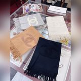Молодость и мода от Chanel! Любительницы пудры, обратите внимание! Одновременная