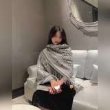 DIOR CD с логотипом, шарф, палантин, плед, три в одном, материал： 57% кашемир.