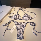 Купальник Dior, очень моложавый и белый! Верхняя часть стройнит и выглядит краси
