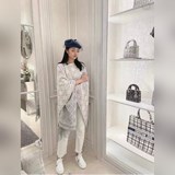 DIOR CD с логотипом, шарф, накидка, плед, три в одном, материал： 57% кашемир.