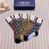 Комплектация： одна коробка по 5 пар. Высококачественные носки Dior с двойной стр