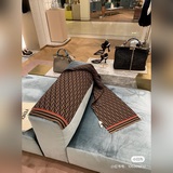 #Оригинальный зарубежный заказ#fendi* Шарф, 95% шерсть, 5% шелк, с неброским рос