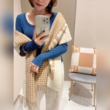 Новая модель Fendi, двусторонняя шарф-платок для мужчин и женщин. Fendi отказалс