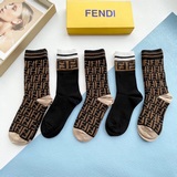 Комплект упаковки [одна коробка, пять пар] FENDI · FENDI большие высокие носки н