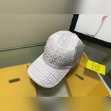 Новейшая модель от Fendi, изготовлена из хлопкового жаккардового материала, прия