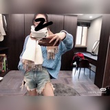 Длинный мягкий шарф Hermes из шерсти. Тонкая шерстяная ткань. Продается в магази