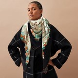 Новая модель из кашемира, все говорят, что она красивая, рекомендую. [Старинный 