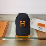 Hermès поставляет холщовую ткань, которая отличается высоким качеством и приятно