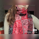 Высококачественный нейтральный стиль от Loewe. Мне посчастливилось приобрести ве