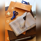 Louis Vuitton LV репродукция ZB 1?1! Вход и выход из ZG без проблем! Еще одна ве