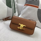 Новейшая модель Celine, популярная сумка под мышку, уже в продаже. Новые цвета. 