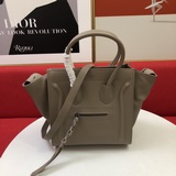 Сумка Celine классического дизайна с лимонным узором и улыбающейся летучей мышью