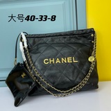 Новая модель сумки Chanel в стиле «мама и дочка» с цепочкой из масляной кожи и б