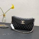 Популярный товар на Xiaohongshu： Chanel, подержанная сумка под мышкой, летний ди