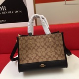 Новая модель от Coach 1955 — новейшая ограниченная серия классической сумки-тоут
