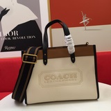 Новая модель от Coach 1955 — новейшая ограниченная серия классической сумки-тоут