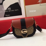 Новая сумка Coach в форме седла, январская новинка, классическая и универсальная