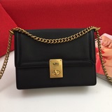 Coach представляет новую модель сумки Hutto! Артикул： f089068. Эта классическая 