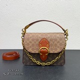 Дизайн сумки Coach H Beat вдохновлен ритмом Нью-Йорка и идеально подходит для лю