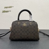 Новая сумка Coach. Три отделения, классический дизайн, новая расцветка. Размер： 