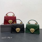 Высококачественная подделка Dolce&Gabbana, специально для зарубежных покупат