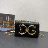Высококачественная сумка через плечо Dolce & Gabbana из импортной кожи с кро