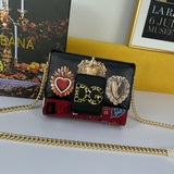 Dolce & Gabbana Специально для зарубежных покупателей. Новая модель сумки с 