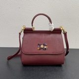 25 см 【Dolce & Gabbana】 Импортная кожа + узор ящерицы, который проявляется п