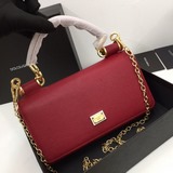 Dolce & Gabbana Импортная кожа, простой и модный дизайн.