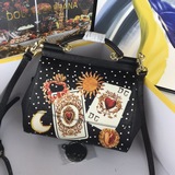 Dolce & Gabbana Высококачественные изделия, изготовленные вручную, пользуютс