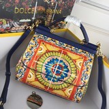 Dolce & Gabbana Высококачественные изделия, изготовленные вручную, пользуютс