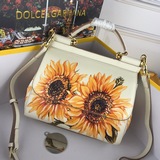 Dolce & Gabbana Высококачественные изделия, изготовленные вручную, пользуютс